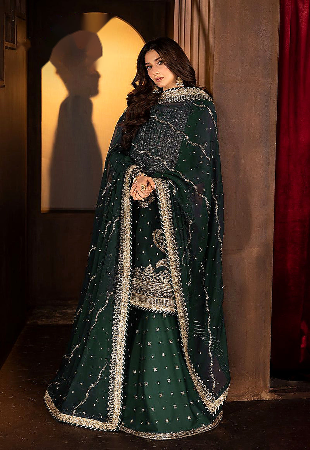 Model image with dupatta wrapped/front view