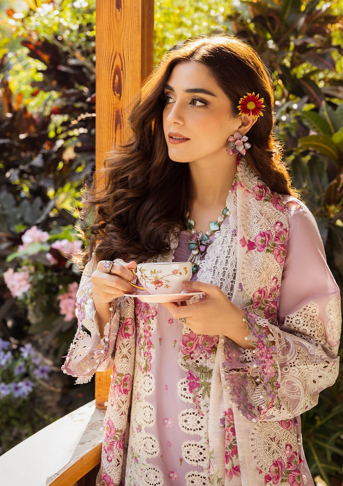 Dusty pink cotton chikankari suit tea cup model view
