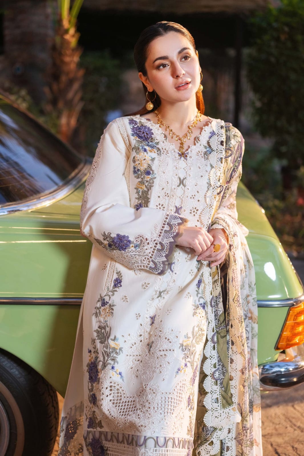 Ivory white lawn suit with chikankari front embroidery model view
